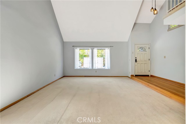 Detail Gallery Image 6 of 47 For 6716 Faust, West Hills,  CA 91307 - 5 Beds | 3 Baths