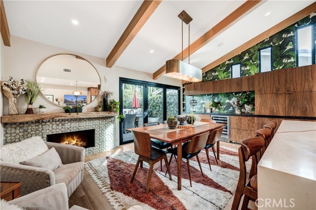Detail Gallery Image 2 of 43 For 187 S Shattuck Pl, Orange,  CA 92866 - 3 Beds | 2 Baths
