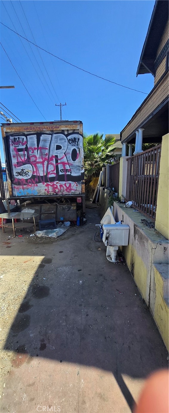 MLS #CV25117693 img 1