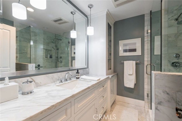 5433 Castle Knoll Road, La Canada Flintridge CA: https://media.crmls.org/medias/643614b5-0e69-4dff-bb60-da4510b01b48.jpg