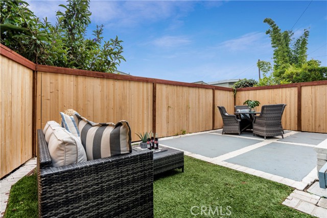 1506 Harper Avenue, Redondo Beach, California 90278, 4 Bedrooms Bedrooms, ,1 BathroomBathrooms,Residential,Sold,Harper,SB21222844