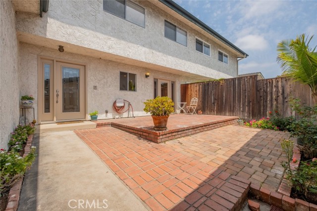Detail Gallery Image 1 of 33 For 1046 Royal Oaks Dr #B,  Monrovia,  CA 91016 - 3 Beds | 2/1 Baths