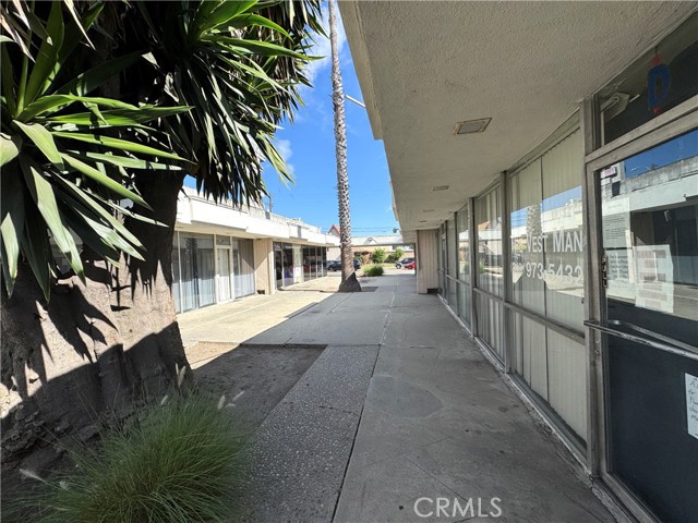  Commercial for Sale in Hawthorne, California