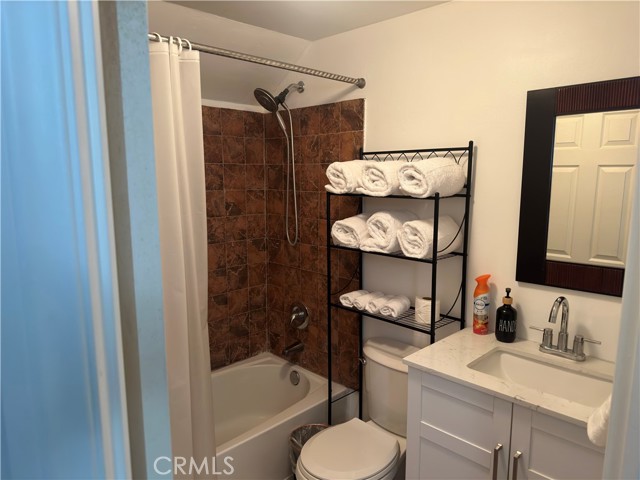 Detail Gallery Image 21 of 30 For 15124 Acacia, –,  CA 93222 - 4 Beds | 3 Baths