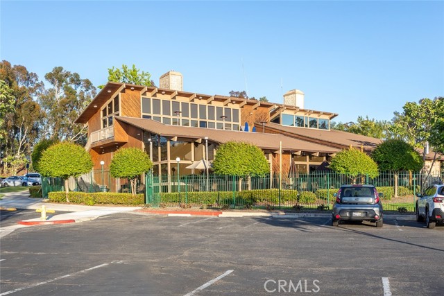 22435 Silver Spur, Lake Forest CA: https://media.crmls.org/medias/64371cc0-373d-472d-927d-3ffb594e0510.jpg