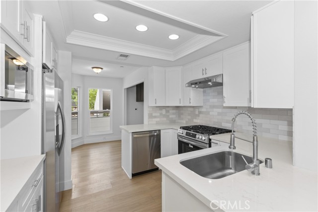 Front Image Thumbnail for CROC25246052