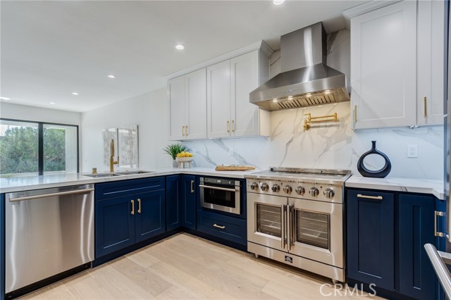 Detail Gallery Image 15 of 74 For 11919 Mayfield, Los Angeles,  CA 90049 - 3 Beds | 3 Baths