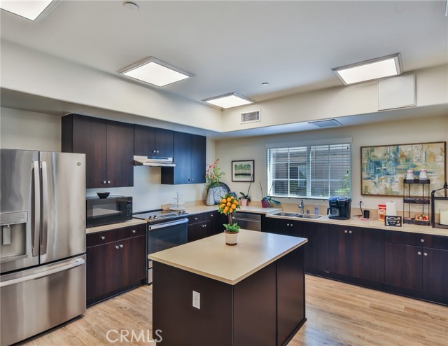 Image 39 of 72 For 4800 Palm Avenue