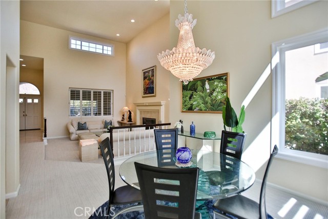 Detail Gallery Image 18 of 42 For 21192 Spurney Ln, Huntington Beach,  CA 92646 - 4 Beds | 4/1 Baths