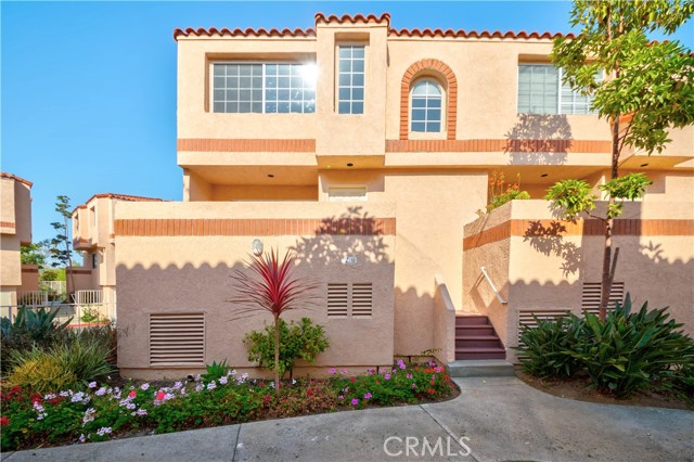 MLS# PV23028571