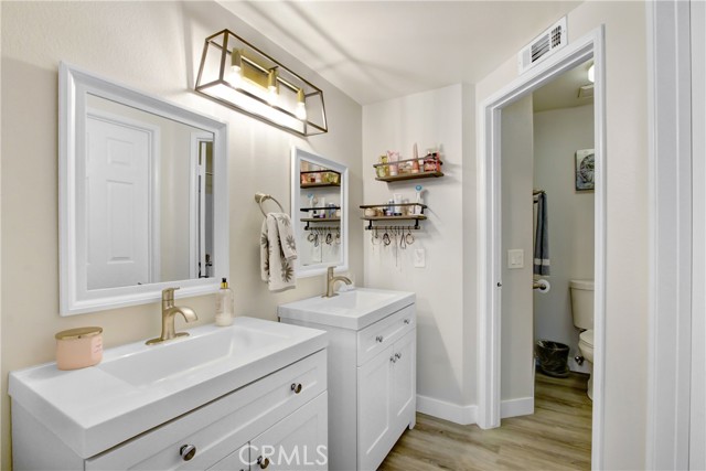 Detail Gallery Image 13 of 15 For 3701 Camino Anguilla, Riverside,  CA 92503 - 3 Beds | 2/1 Baths