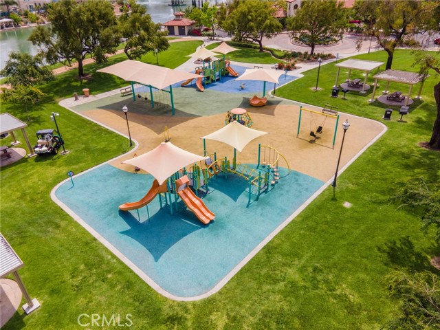 Detail Gallery Image 35 of 40 For 25946 via Elegante, Moreno Valley,  CA 92551 - 4 Beds | 2/1 Baths