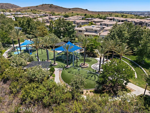 93 Interstellar, Irvine CA: https://media.crmls.org/medias/643c8de5-9016-473e-9562-21eaca88b8c2.jpg