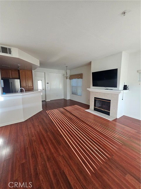 4926 Bishop Street, Cypress CA: https://media.crmls.org/medias/643ca506-0bb3-40e8-9d80-95f36e56ebf6.jpg