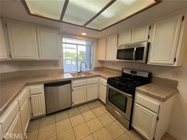 Detail Gallery Image 20 of 25 For 8278 Sutterhome Pl, Rancho Cucamonga,  CA 91730 - 3 Beds | 2/1 Baths
