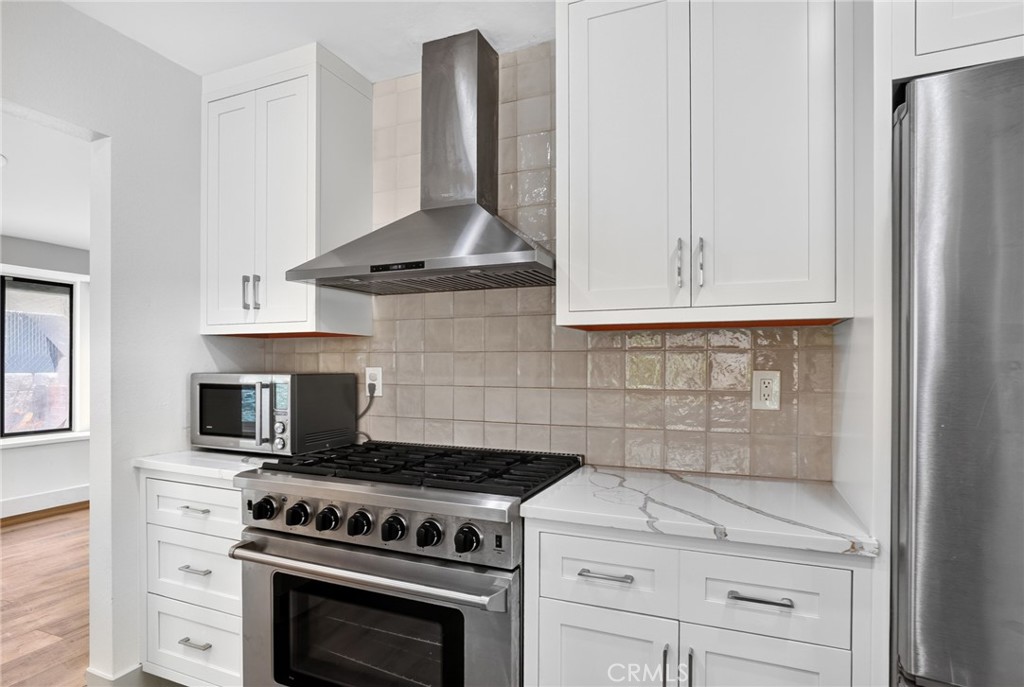 1455 Darwin - photo 13