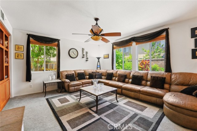 13856 Casablanca Court, Eastvale CA: https://media.crmls.org/medias/643f48b2-a595-42e7-b6d7-5cb0c69e5b8e.jpg