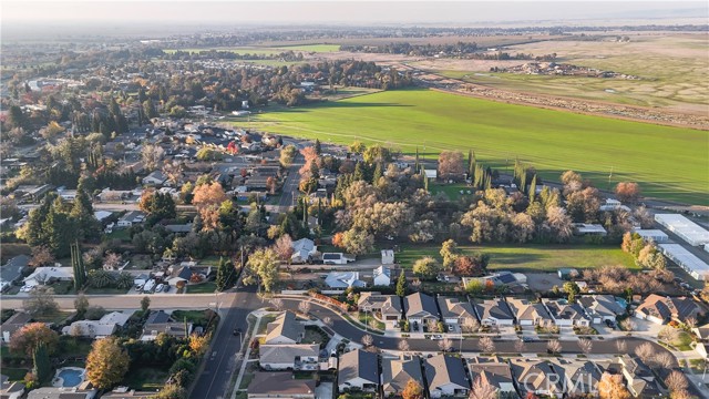 Detail Gallery Image 21 of 21 For 43 Redeemers Loop, Chico,  CA 95973 - 3 Beds | 2 Baths
