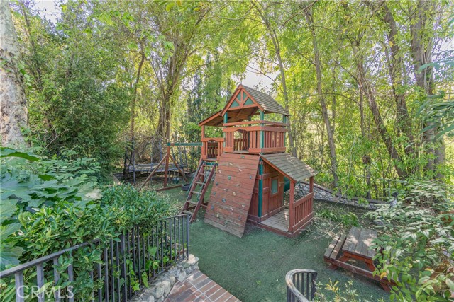 Detail Gallery Image 48 of 58 For 2899 N Monte Verde Dr, Covina,  CA 91724 - 5 Beds | 5 Baths