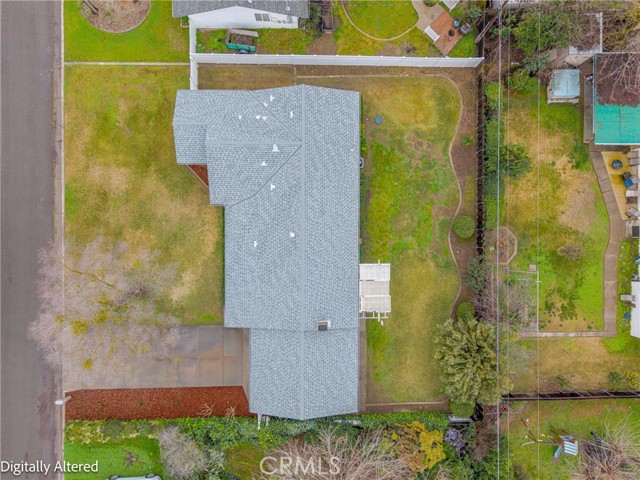 Detail Gallery Image 13 of 52 For 3279 Laura Ave, Merced,  CA 95340 - 4 Beds | 2 Baths