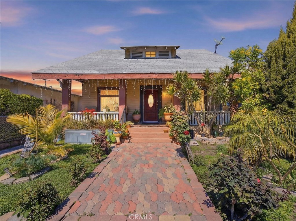 123 E 65th Street
