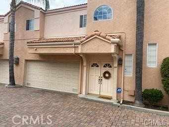 Detail Gallery Image 4 of 60 For 5200 White Oak Ave #36,  Encino,  CA 91316 - 2 Beds | 3 Baths