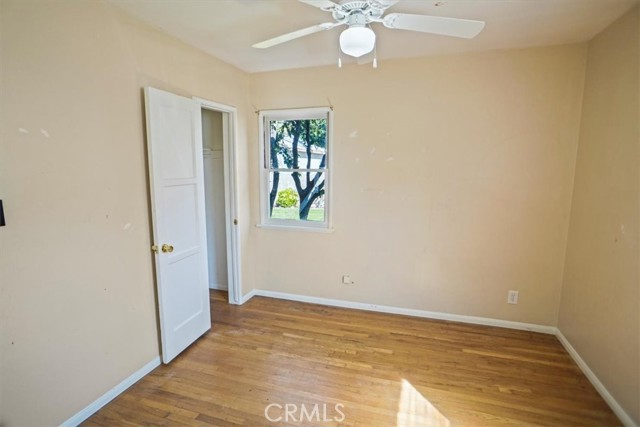 Detail Gallery Image 17 of 28 For 22573 Arriba Dr, Saugus,  CA 91350 - 4 Beds | 2 Baths