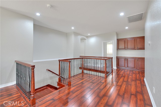 12790 Golden Leaf Drive, Rancho Cucamonga CA: https://media.crmls.org/medias/6442808b-2143-4db1-a1d8-d32387ddc2ee.jpg