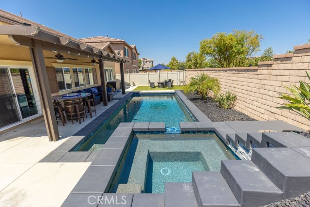 24802 Sandy Trail Place, Menifee CA: https://media.crmls.org/medias/6442f642-8ef7-43b3-9338-c02634c457a1.jpg