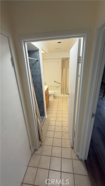 420 Redondo Avenue, Long Beach CA: https://media.crmls.org/medias/64431eac-a966-4a17-830a-4c5bf2de520d.jpg