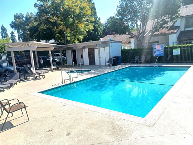 Detail Gallery Image 38 of 41 For 195 Gazania Ct #34,  Thousand Oaks,  CA 91362 - 1 Beds | 1/1 Baths