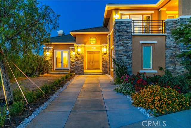 36406 Geiger Avenue, Palmdale CA: https://media.crmls.org/medias/6443e61d-f725-4e92-bc0b-095902b6e2ce.jpg