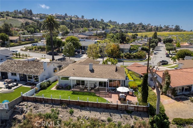26206 Grayslake Road, Rancho Palos Verdes, California 90275, 4 Bedrooms Bedrooms, ,2 BathroomsBathrooms,Residential,Sold,Grayslake,SB22078897