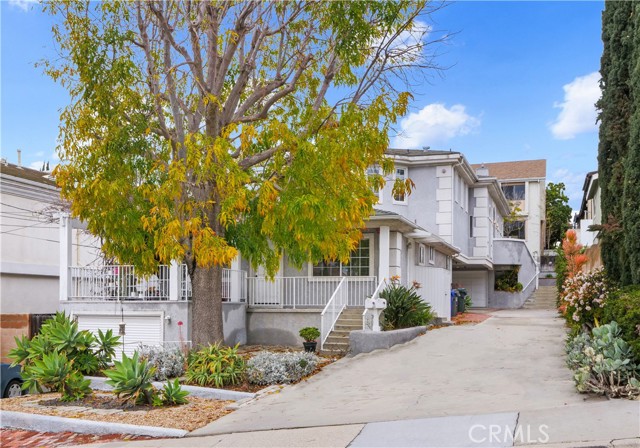 1931 Ruhland Avenue, Redondo Beach, California 90278, 6 Bedrooms Bedrooms, ,4 BathroomsBathrooms,Residential,Sold,Ruhland,SB23015853