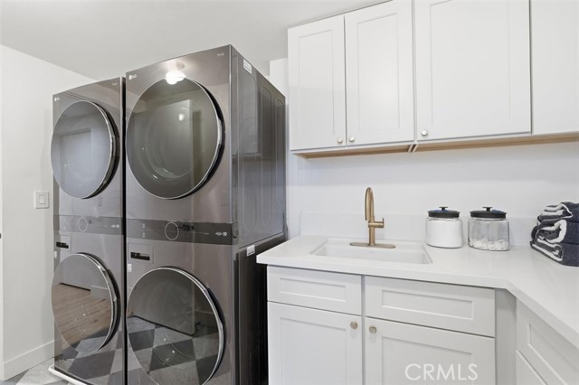 Large Laundry Room