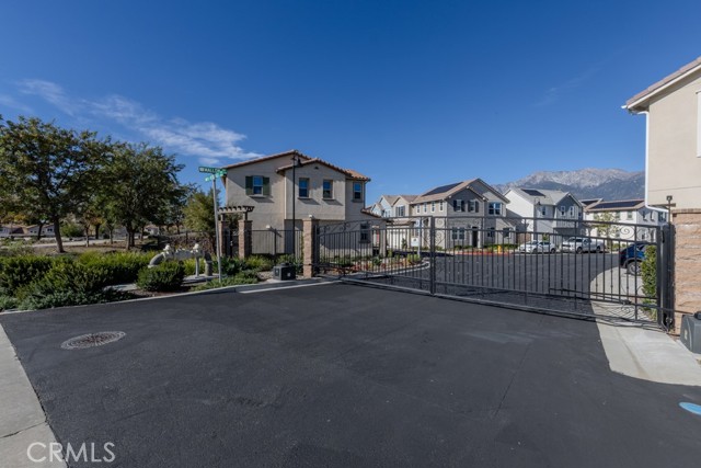 Detail Gallery Image 64 of 64 For 7082 Mallow Drive #2,  Fontana,  CA 92336 - 4 Beds | 3 Baths