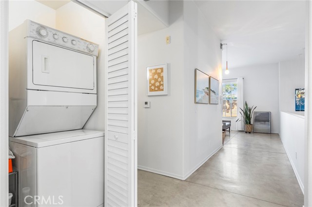 Detail Gallery Image 38 of 47 For 210 N Spurgeon St, Santa Ana,  CA 92701 - 1 Beds | 1/1 Baths