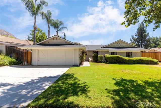 Detail Gallery Image 1 of 40 For 22629 De Soto St, Grand Terrace,  CA 92313 - 4 Beds | 2 Baths