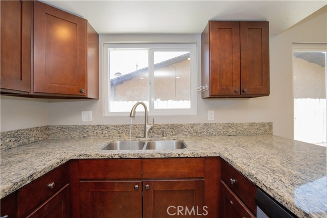 8358 Verbena Drive, Riverside CA: https://media.crmls.org/medias/6445f8c5-acbe-4ed9-9d2c-3630ecd3e2b4.jpg