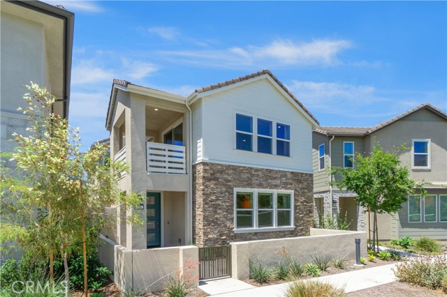 Detail Gallery Image 3 of 45 For 156 Chorus, Irvine,  CA 92618 - 3 Beds | 2/1 Baths