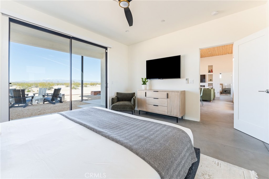 MLS #OC25252213 image #13