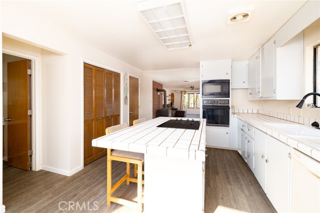 Detail Gallery Image 7 of 49 For 49 Berwick Ln, Oroville,  CA 95966 - 2 Beds | 1/1 Baths