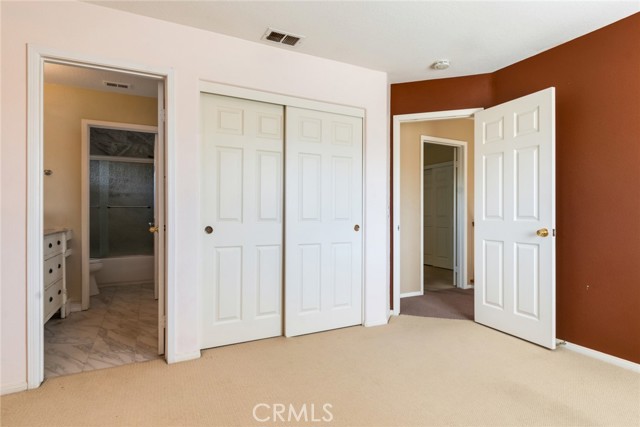 659 N Oxford Court, Orange CA: https://media.crmls.org/medias/64487358-3c50-4444-9869-c2e0c0fb8a20.jpg