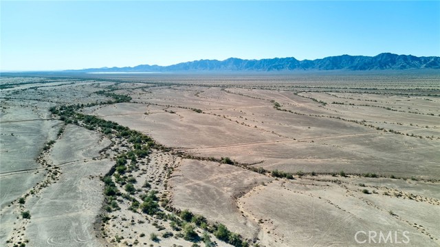 0 9th Avenue, Blythe CA: https://media.crmls.org/medias/6449656f-481f-4467-ba94-eff0c22f0a70.jpg