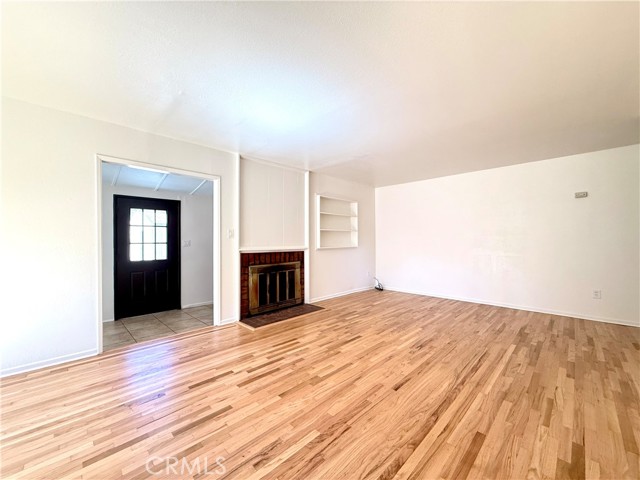 Detail Gallery Image 5 of 39 For 1365 Jenner St, Lancaster,  CA 93534 - 3 Beds | 2 Baths