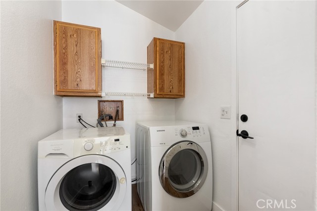 Detail Gallery Image 10 of 20 For 23301 Ridge Route Dr #26,  Laguna Hills,  CA 92653 - 3 Beds | 2 Baths