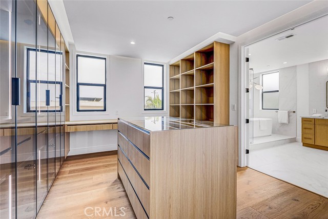 Detail Gallery Image 69 of 75 For 2612 159th St, Redondo Beach,  CA 90278 - 5 Beds | 5/1 Baths