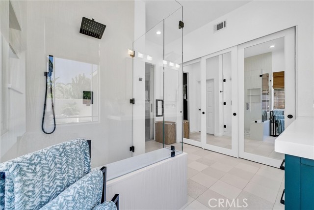 5520 Meadowbrook Court, Rancho Cucamonga CA: https://media.crmls.org/medias/644a5827-5923-44f1-aec8-0cd3aa1d96b1.jpg