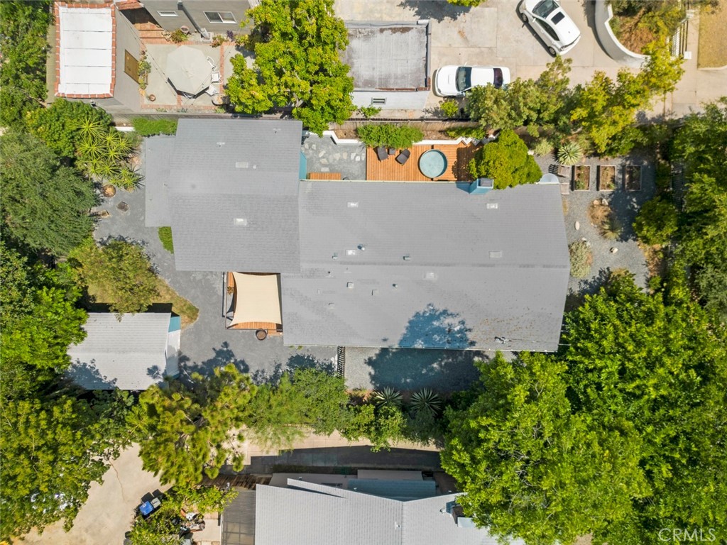 https://media.crmls.org/medias/644ac02c-0f20-444d-bfa7-6d59231bc46f.jpg?preset=X-Large