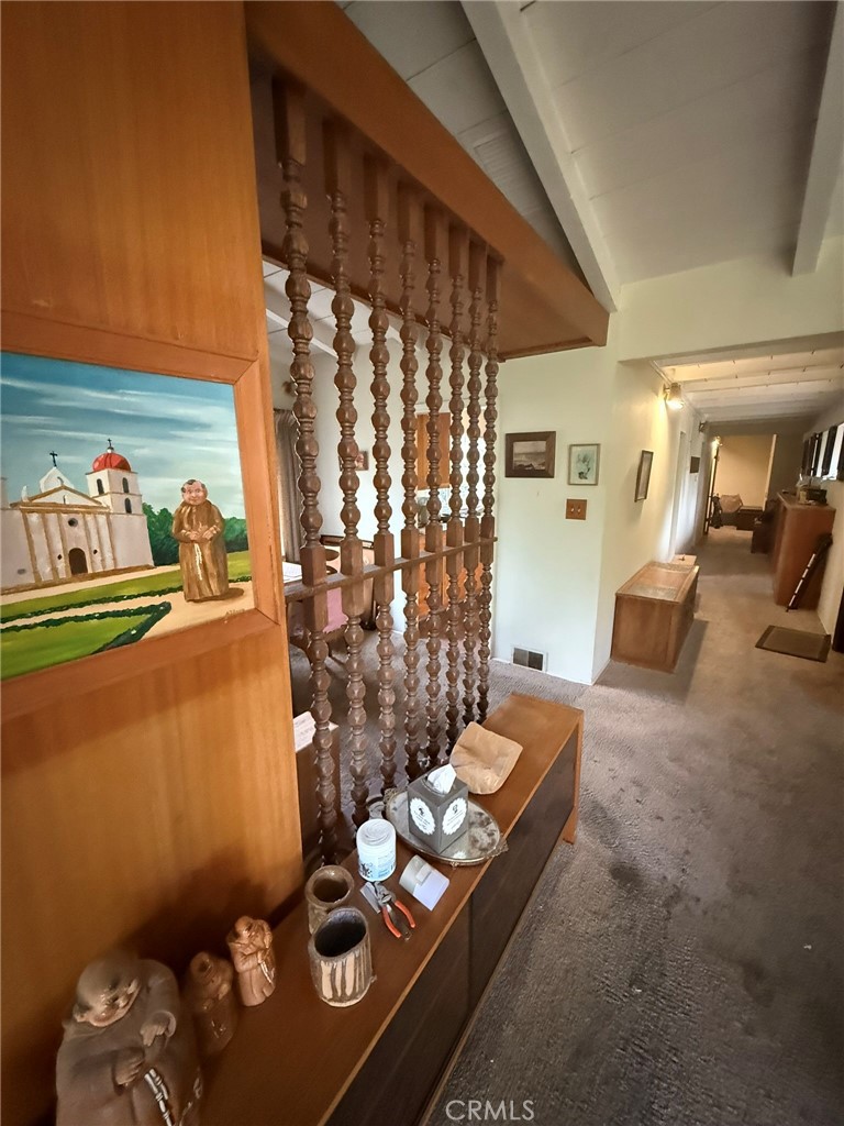 https://media.crmls.org/medias/644b2f9d-0d7b-4a79-a28d-07950a8170be.jpg?preset=X-Large